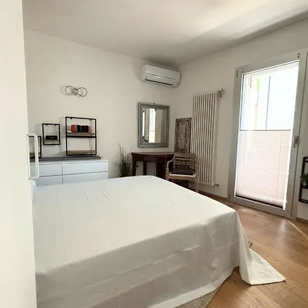 Apartment Cn013 - Cesenatico, Elegante Bilocale Superaccessoriato *