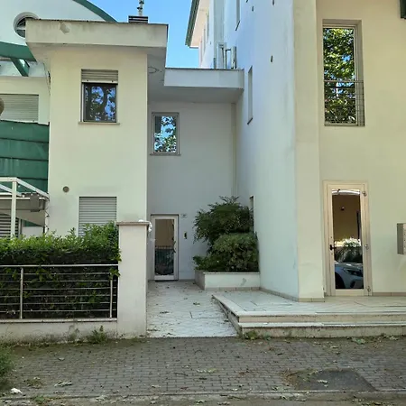Appartamento Cn013 - Cesenatico, Elegante Bilocale Superaccessoriato Cesenatico